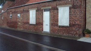 wMOERE 003