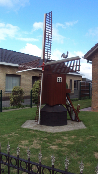 w ICHTEGEM 006