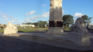 w LOMBARTSYDE 001