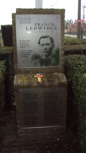 w BOEZINGE 001