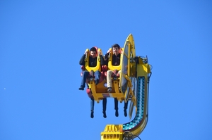 037