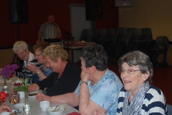 dansnamiddag 10.05.2012 005