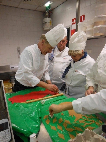 nagerechten cakes woensdagav 2 sem 2013 010