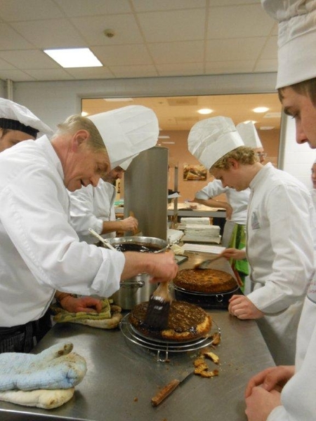 cakes dinsdagavond 2 sem 2013 057