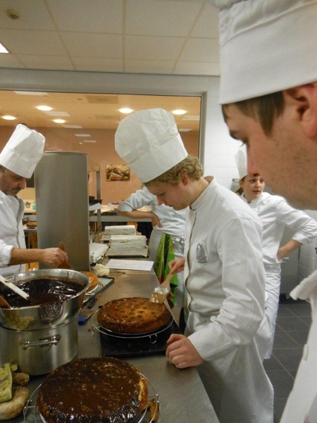 cakes dinsdagavond 2 sem 2013 058