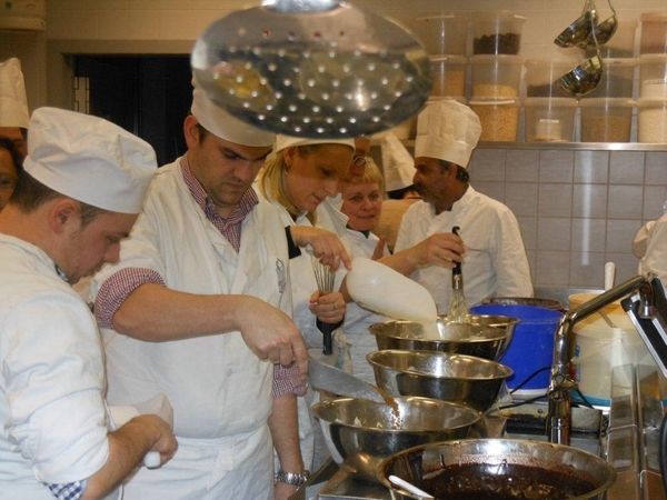 cakes dinsdagavond 2 sem 2013 004