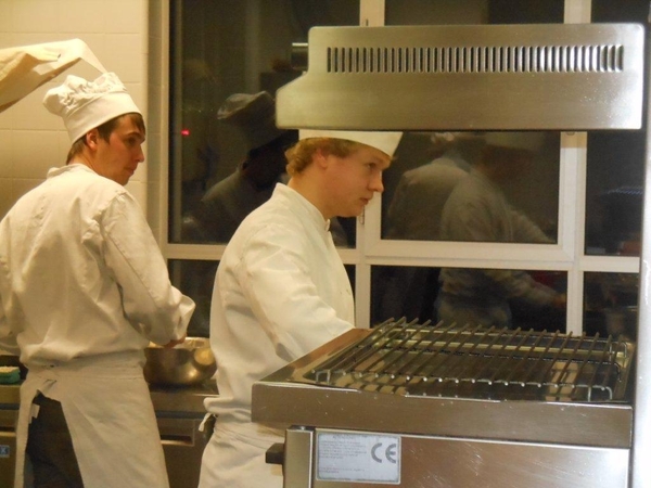 cakes dinsdagavond 2 sem 2013 014