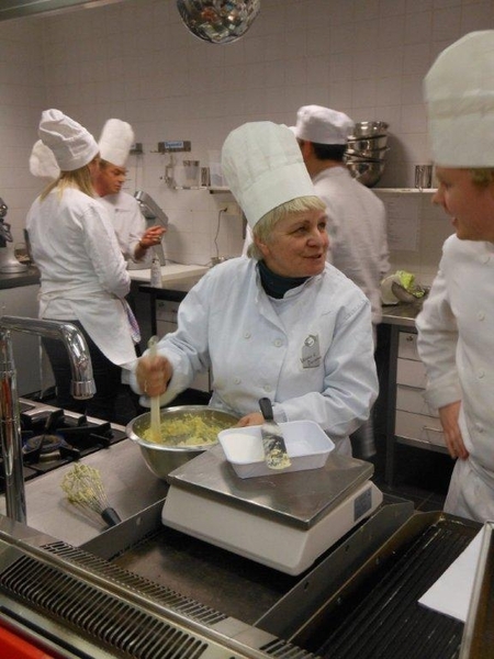 cakes dinsdagavond 2 sem 2013 017