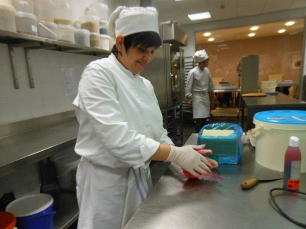 cakes dinsdagavond 2 sem 2013 019