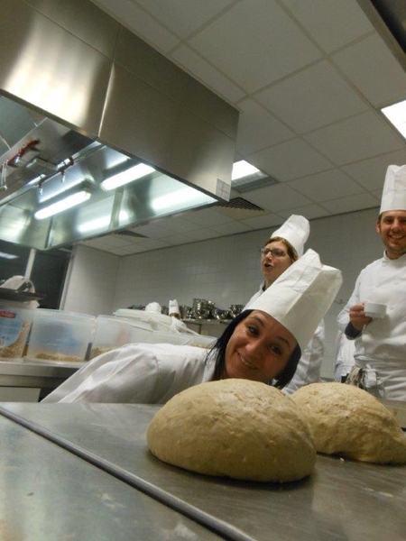 half zachte  luxe broodjes  maandagav 2 sem 2013 010