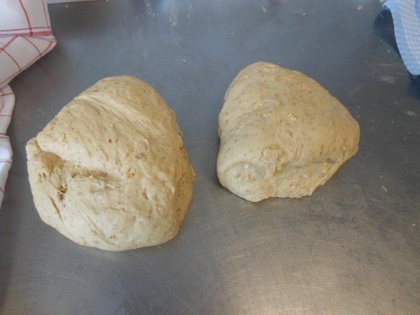 half zachte broodjes  donderdagnamiddag 2013 003