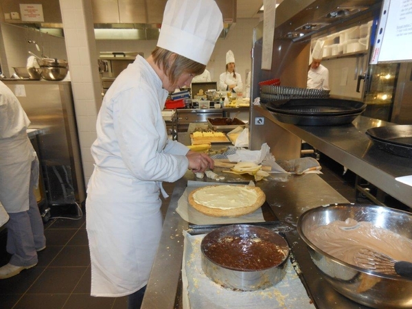 bladerdeeg woensdagavond 13.02.2013 033