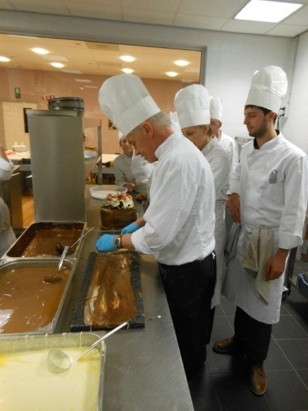 biscuittaarten maandagavond 2 sem 2013 081