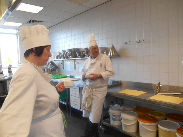 OPGEROLDE BISCUITS maandagav 2 sem 2013 018