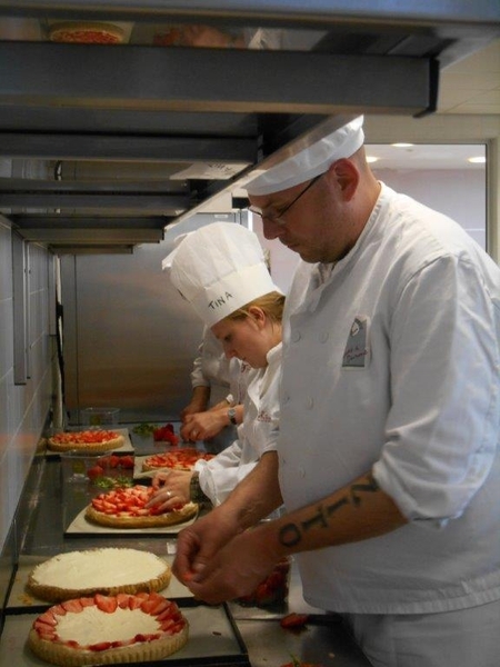 aardbeientaart 2 sem 2013 woensdagavond 4 juni 050