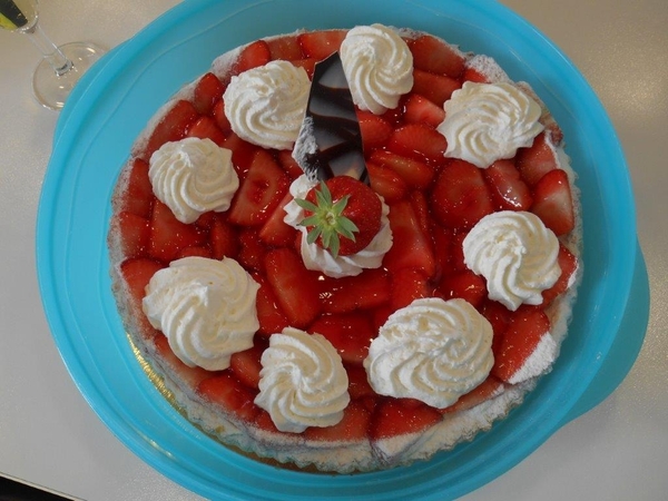 aardbeientaart 2 sem 2013 woensdagavond 4 juni 055