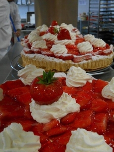 aardbeien taart maandagavond 3 juni 073