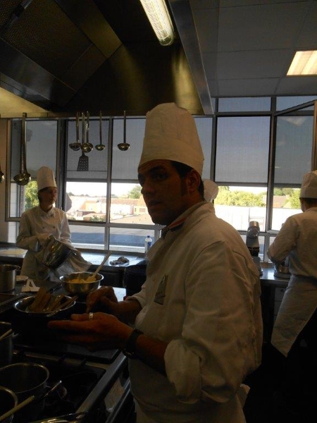 aardbeien taart en flan vrijdagavond 7 juni 2013 012