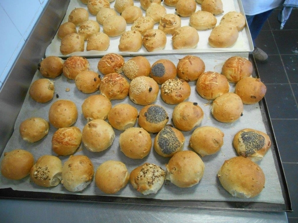 halfzachte broodjes  maandagvm nagerechten 30.09.2013 054