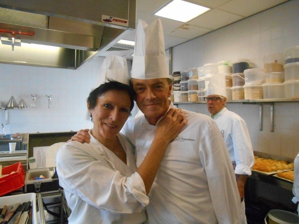 halfzachte broodjes  maandagvm nagerechten 30.09.2013 067