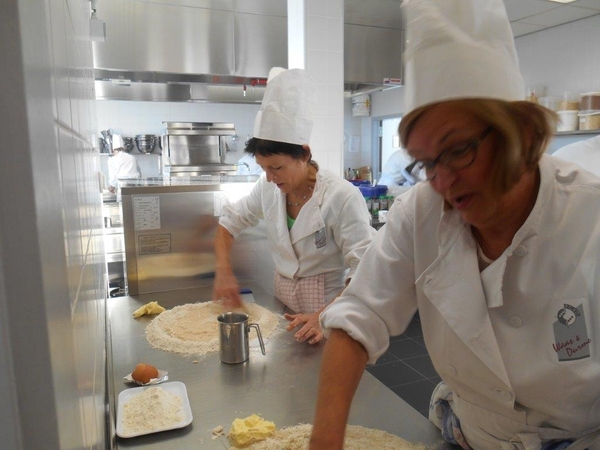 halfzachte broodjes  maandagvm nagerechten 30.09.2013 013