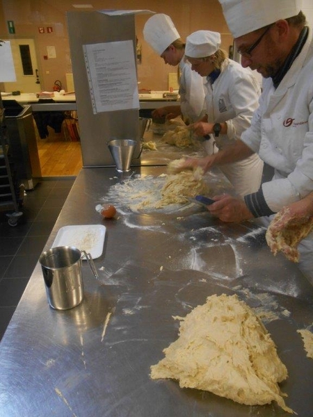 zachte luxe broden  4 dec 2013 woensdagav 005