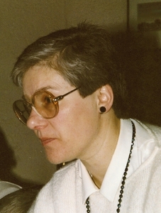 87Hilde01