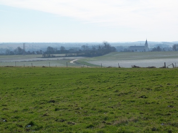 061-Zicht op Hoegaarden en St-Gorgoniuskerk