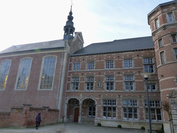 079-Mariadal en St-Rochuskapel in Hoegaarden