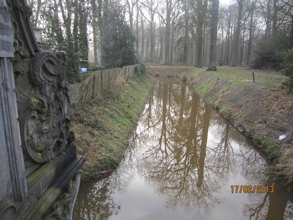 Putte Ravenhof met bosgeuzen 17-2-2013 056