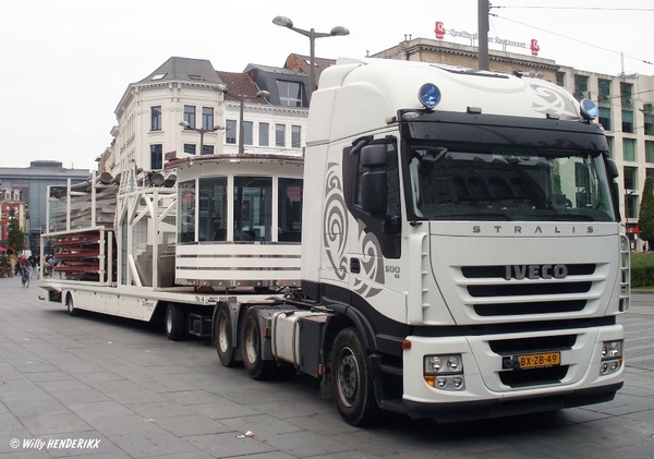 IVECO NL_BX-ZB-49 KON. ASTRIDPLEIN 20120917_2