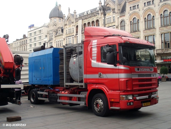 SCANIA NL_BL-VR-11 KON. ASTRIDPLEIN 20120917_2