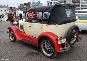 FORD A Cabrio 1929 YKX-520 St-NIKLAAS 20130623 (3)