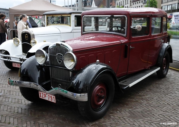 PEUGEOT 301 1933  XZP-791 St-NIKLAAS 20130623