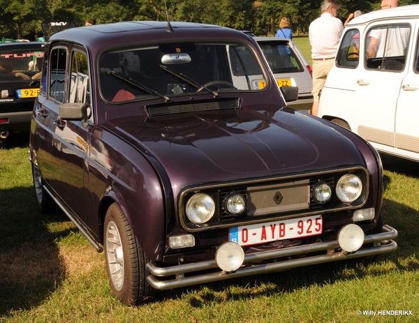 RENAULT R4 (5)