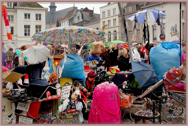 sized_sized_DSC50857a Karnaval Dinsdag-Voil Jeanetten