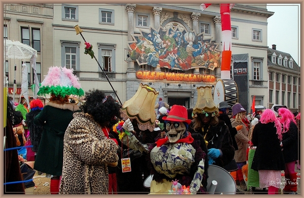 sized_sized_DSC50868a Karnaval Dinsdag-Voil Jeanetten