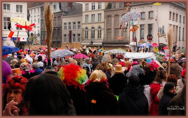 sized_sized_DSC50879a Karnaval Dinsdag-Voil Jeanetten