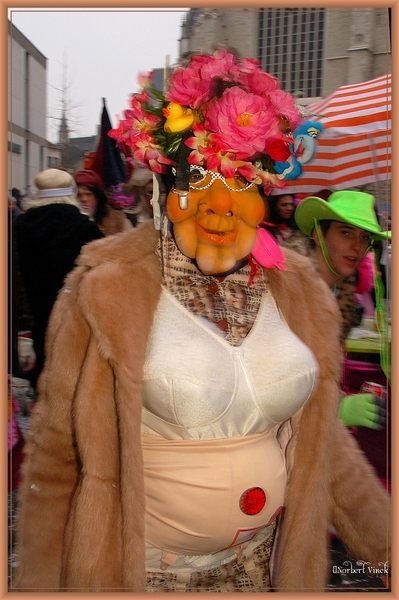 sized_sized_DSC50945a Karnaval Dinsdag-Voil Jeanetten