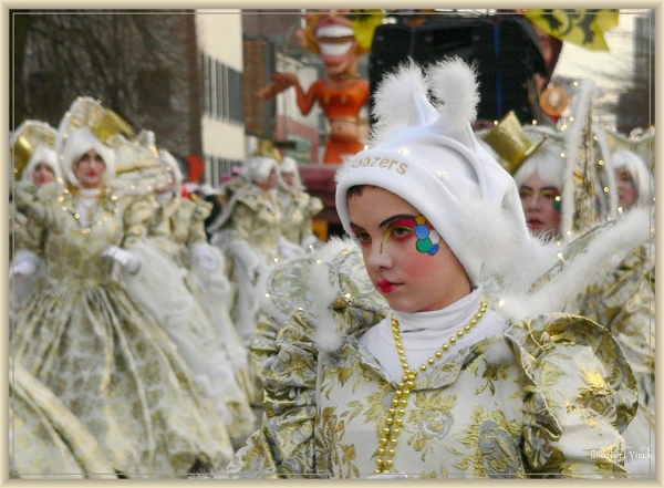 sized_sized_P2290487a Karnaval zondag de stoet