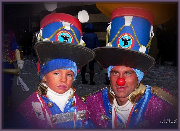 sized_sized_P2290524a Karnaval zondag de stoet