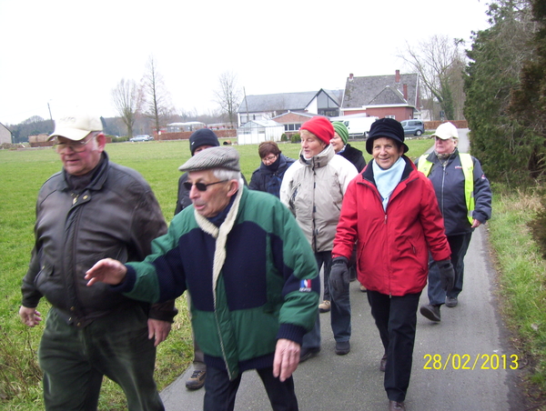 Wandeling naar Midzelen