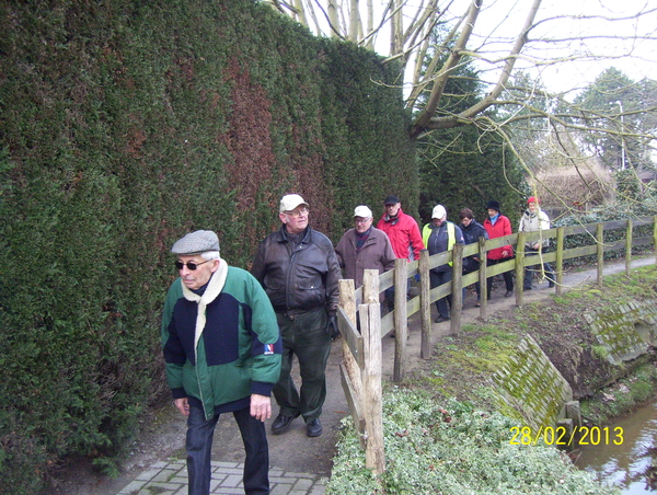 Wandeling naar Midzelen