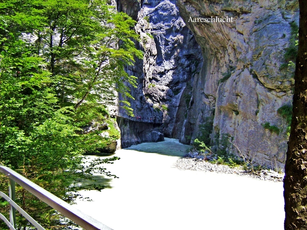 Aareslucht bij Meiringen Berner Oberland
