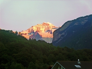 Zonsondergang op de Jungfrau