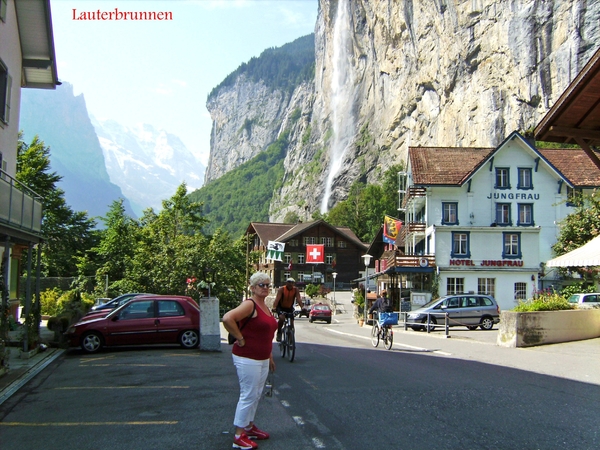 Lauterbrunnen met mooie watervallen
