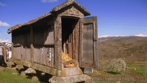 2009 a 83 Portugal Samarda Tras-Os-Monstes_0002