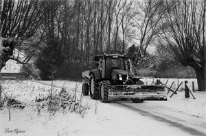 oei , Daar komt de strooiwagen, opgepast voor je pootjes Duc naam