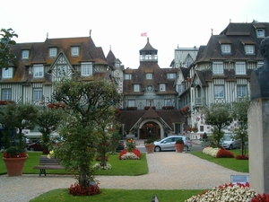 Deauville, hier kan je overnachten tussen de beau-monde