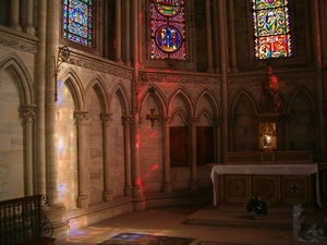 Lichtspel in de kathedraal te Bayeux